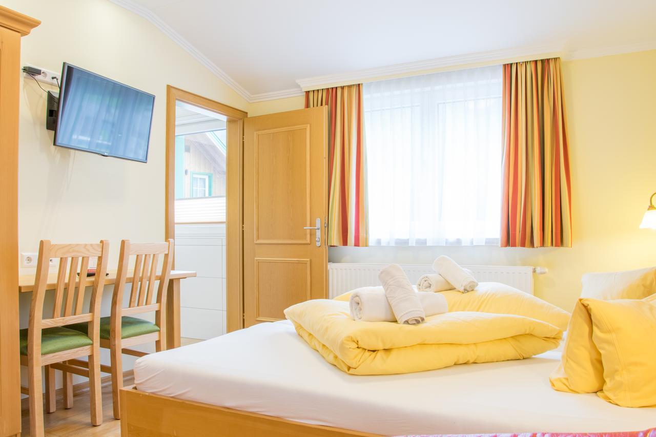Hotel Gell Tweng Exteriér fotografie
